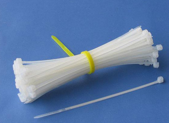 尼龍?jiān)鷰?/></a></dt>
        <dd>
          <a href=